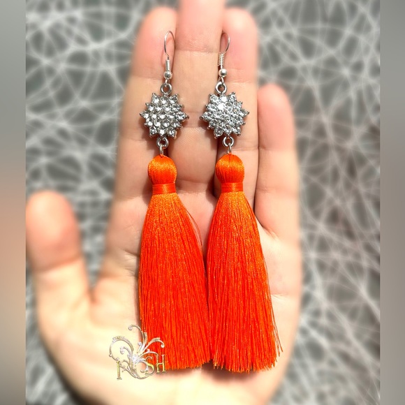 Earrings - Picture 4 of 4